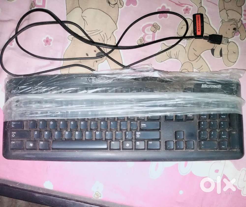 Microsoft Wired QWERTY Keyboard