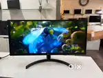Lg ultrawide 29”screen for sale with box and accessories