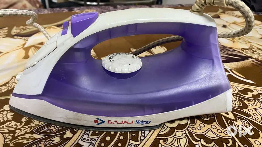 Bajaj Majesty MX3 Steam Iron – 1250 W