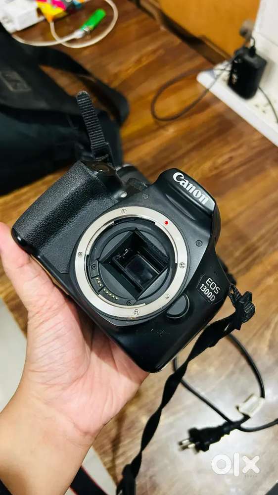 Canon EOS 1300D