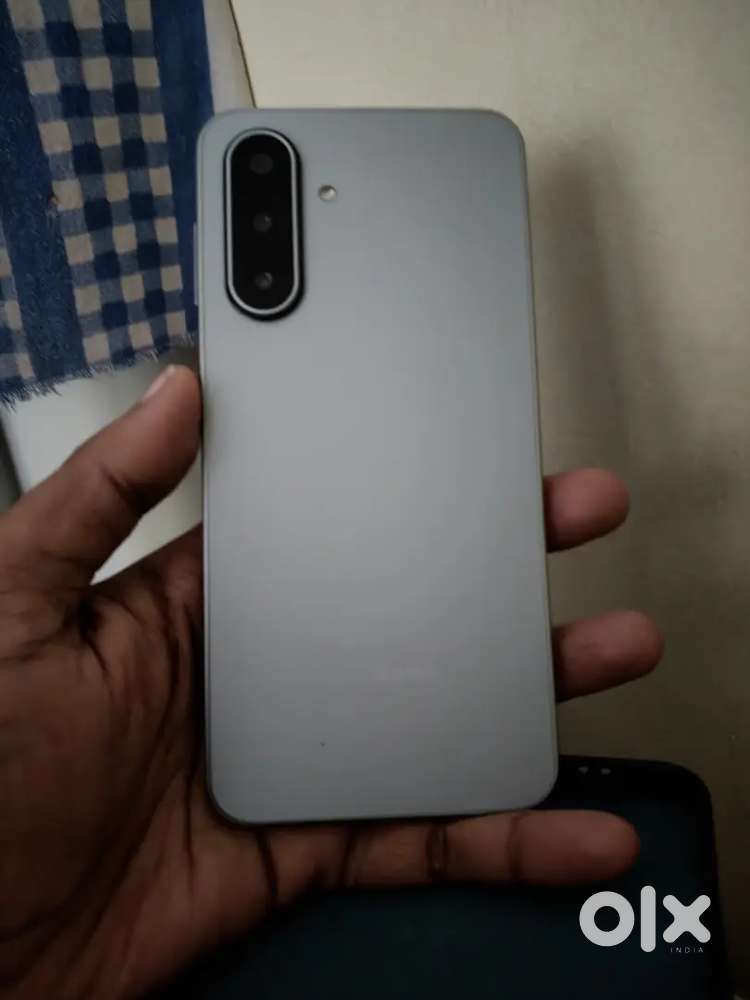 Brand new Samsung A17 8GBRAM 128GB