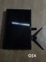 LED FRONTECH MONITOR AND LENOVO CPU