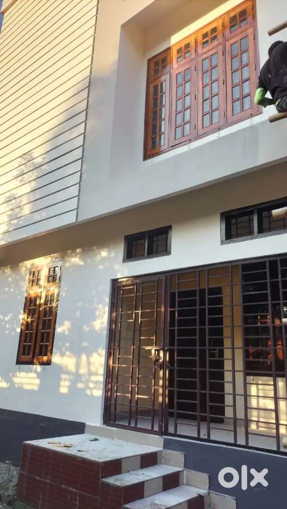 2bhk Fully furnished Air-conditioned office space .