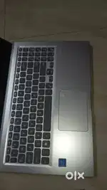 Asus vivobook 15