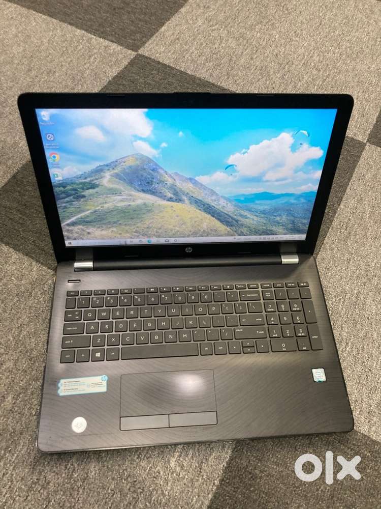 Hp laptop i5 processor 7th gen 256gb ssd 8gb - with bill