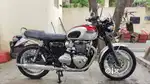 Triumph Bonneville T120 CBU in new condition