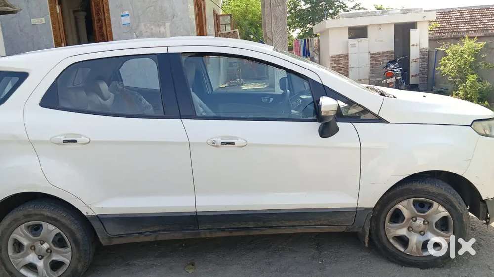 Ford Ecosport 2016 Diesel 126000 Km Driven
