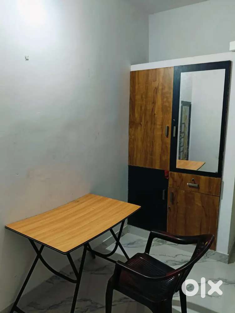 PG Rooms for Gents @ poojapura