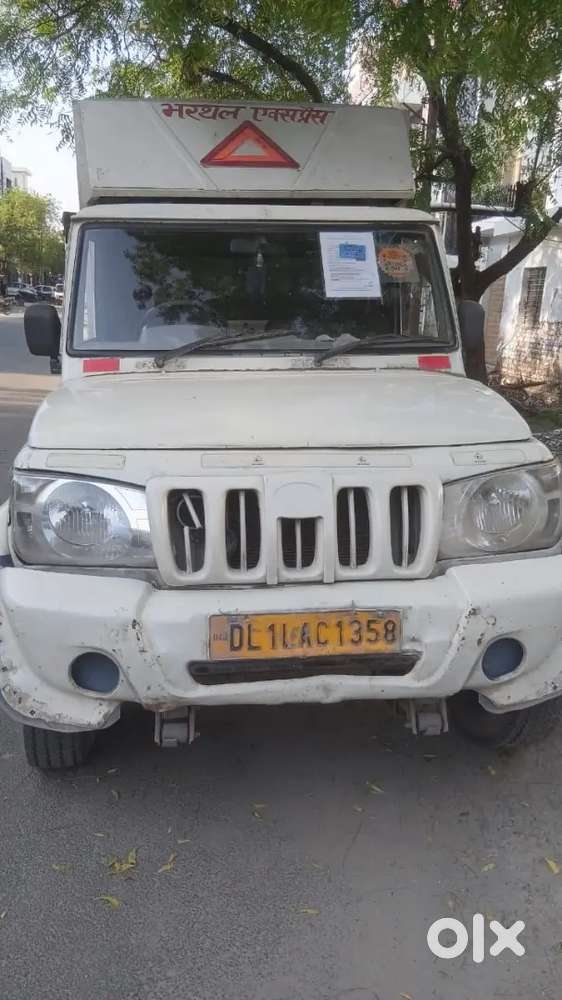 Tata ace and bolero Driver Chahiye Courier Me gaddi Chalane ke liye