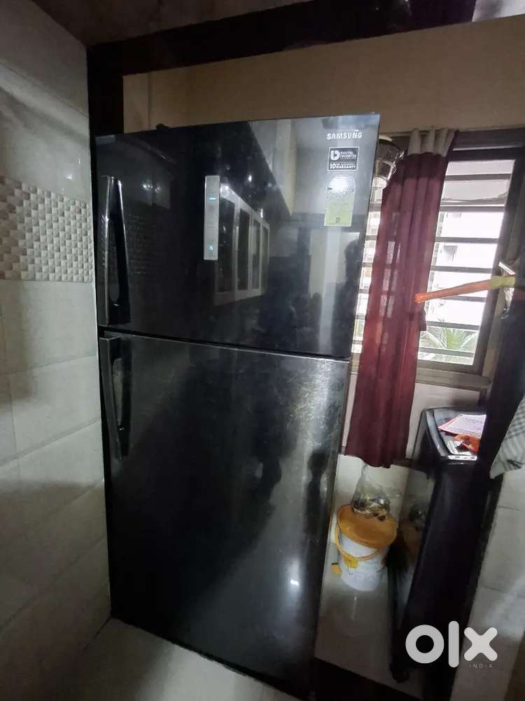 Samsung 670 L fully functional (original 90k reselling in 35k only)