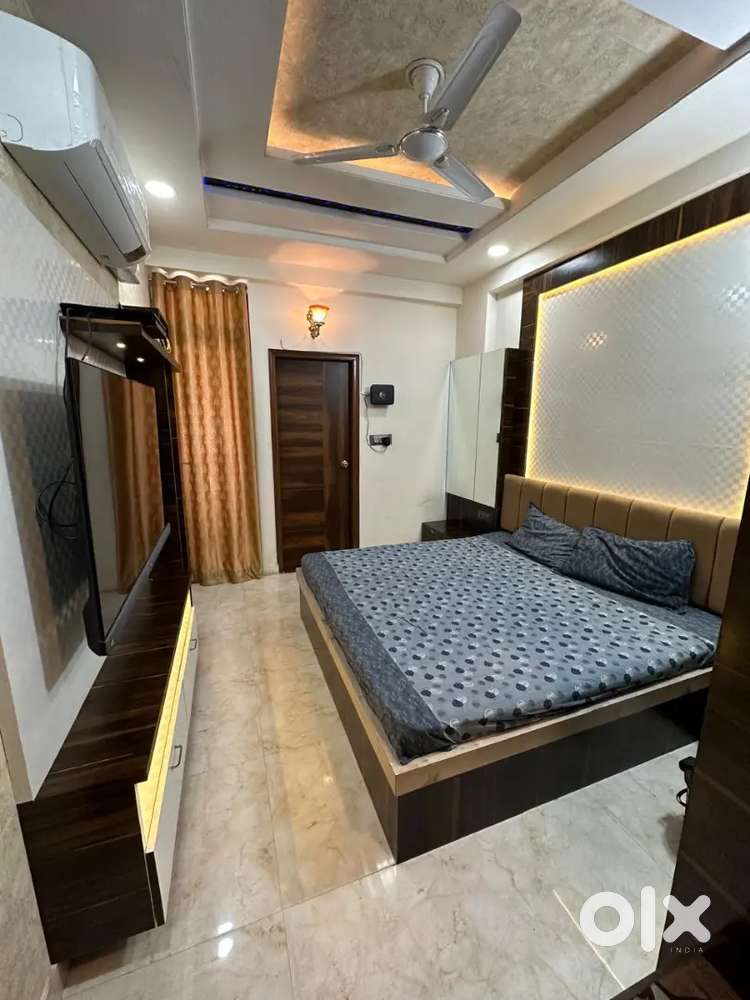 3 bhk flat,gandhi path for rent