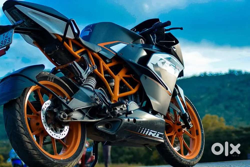 KTM RC 200 FOR SALE (2015 YEAR END MODEL)