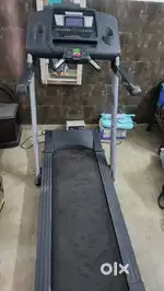 Used Professional Tredmill in Excellent condition- For Home Workouts