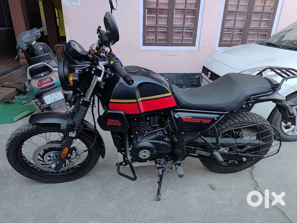 Well maintained and in great shape.Serious buyers only