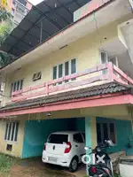 Semi commercial 7cent old house sale kadavanthra cent /22 lakhs