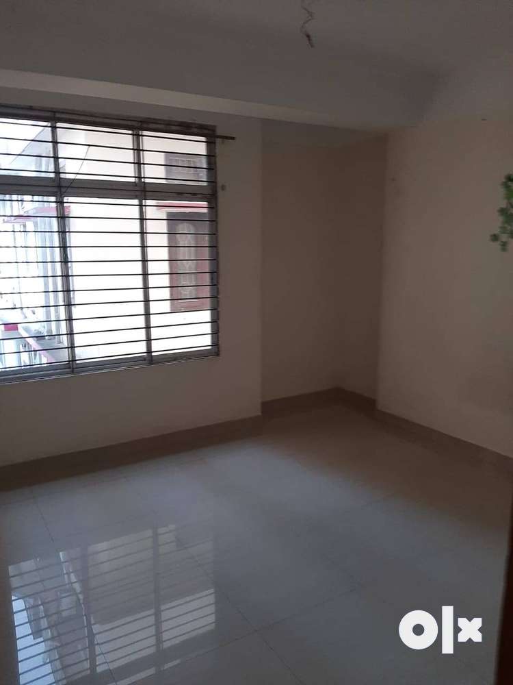 Flat 3 bhk newly constructed