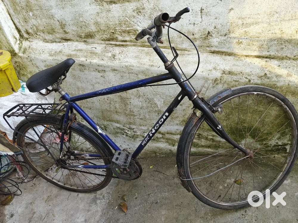 Hero Neon racing bicycle