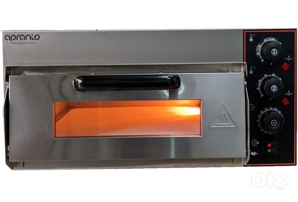 Pizza oven for restaurant