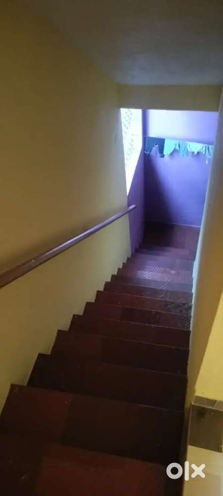 Safe and good house for Family members only 1 st floor 15 step