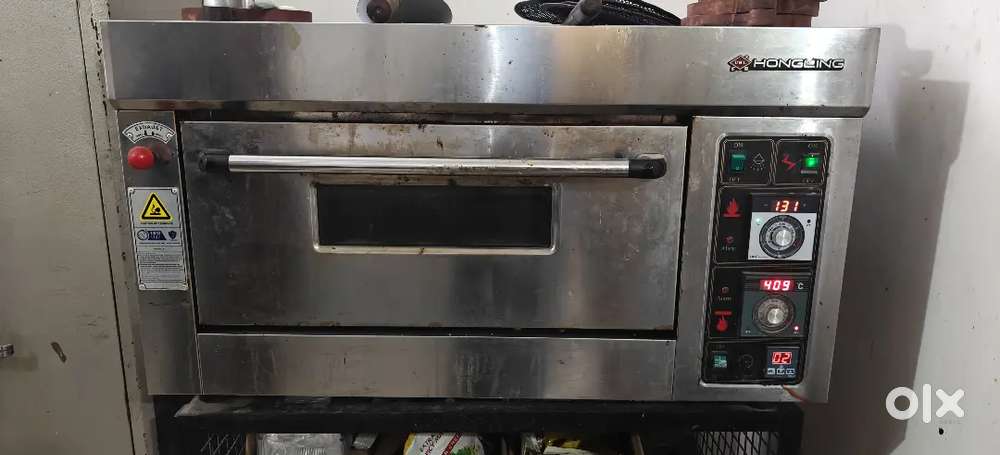 Gas commercial oven