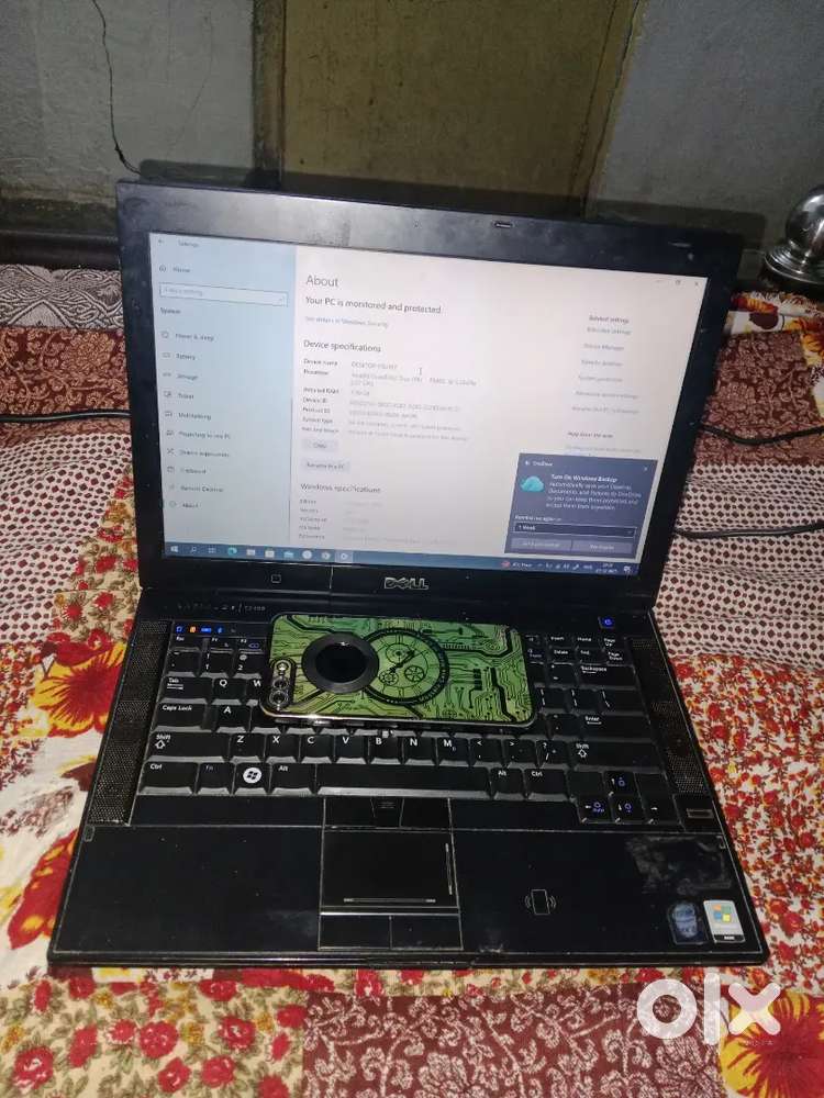 Dell e6400 laptop 2gb ram good condition