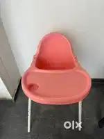For sale : High chair for babies in good condition