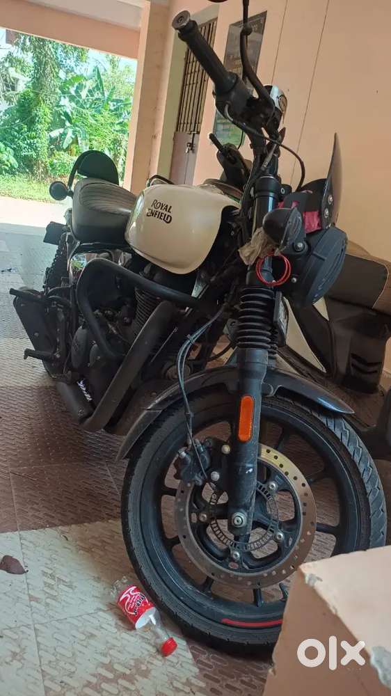 Hunter 350 daper white