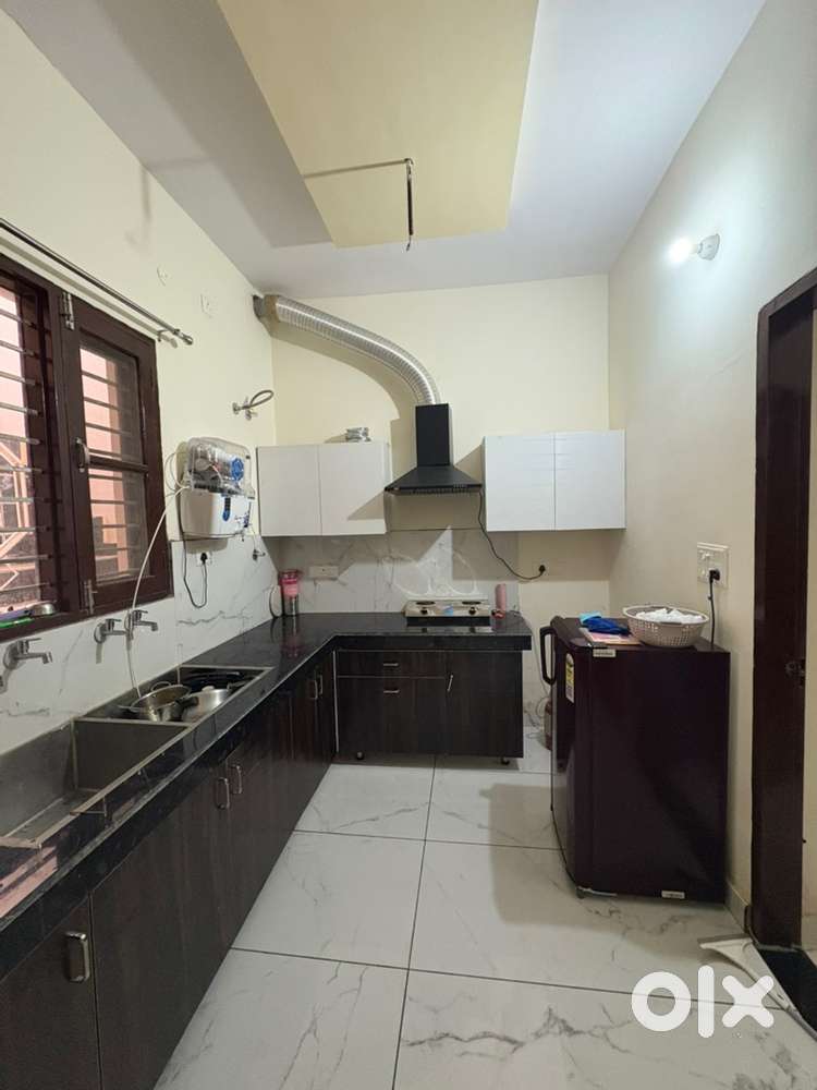 Flat for rent only for girls