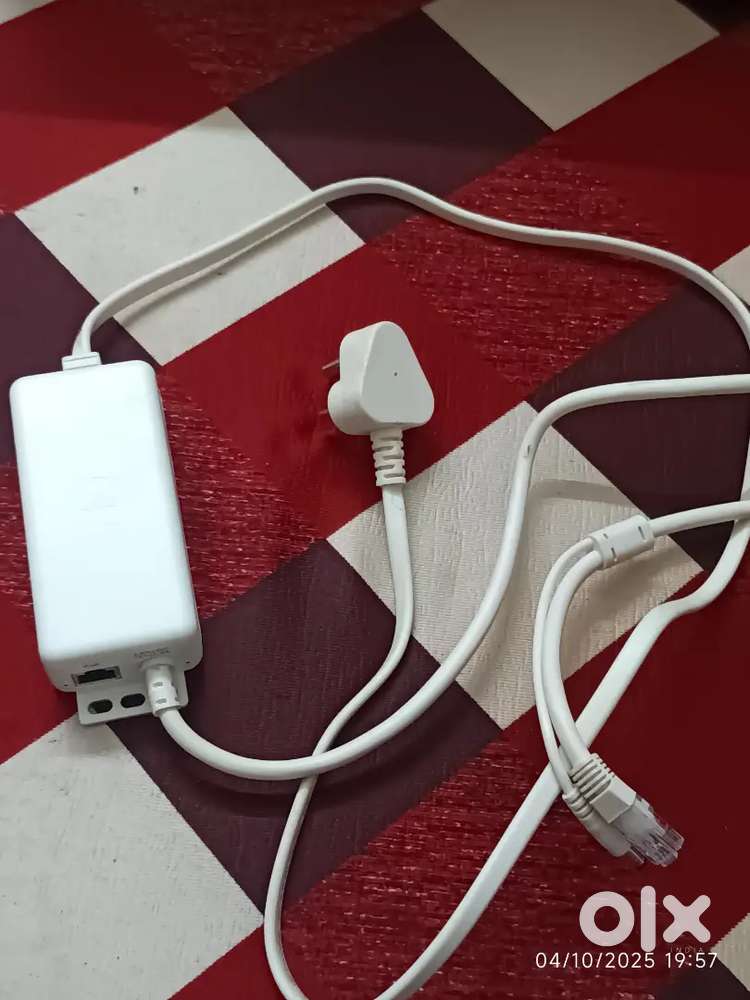 Jio PoE injector for sale.Jio setup boz remote..URJENT SALE.