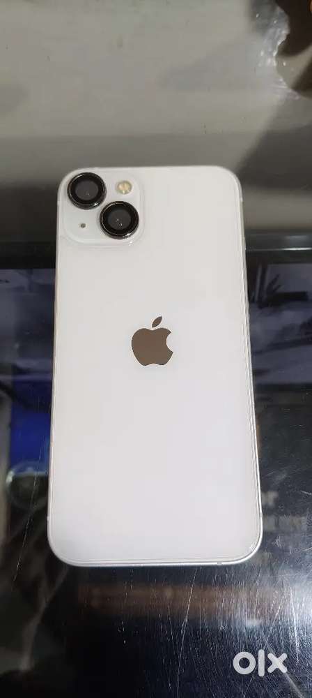 iPhone 13 with bill box