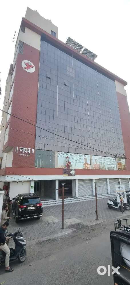 Commercial office space available for firms and offices