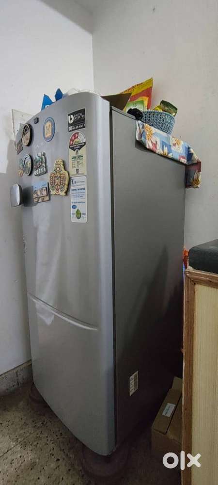 Up for sale Samsung 190L refrigrator