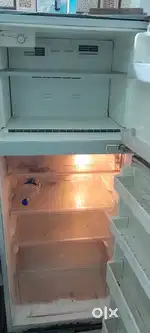 GE frost free refrigerator