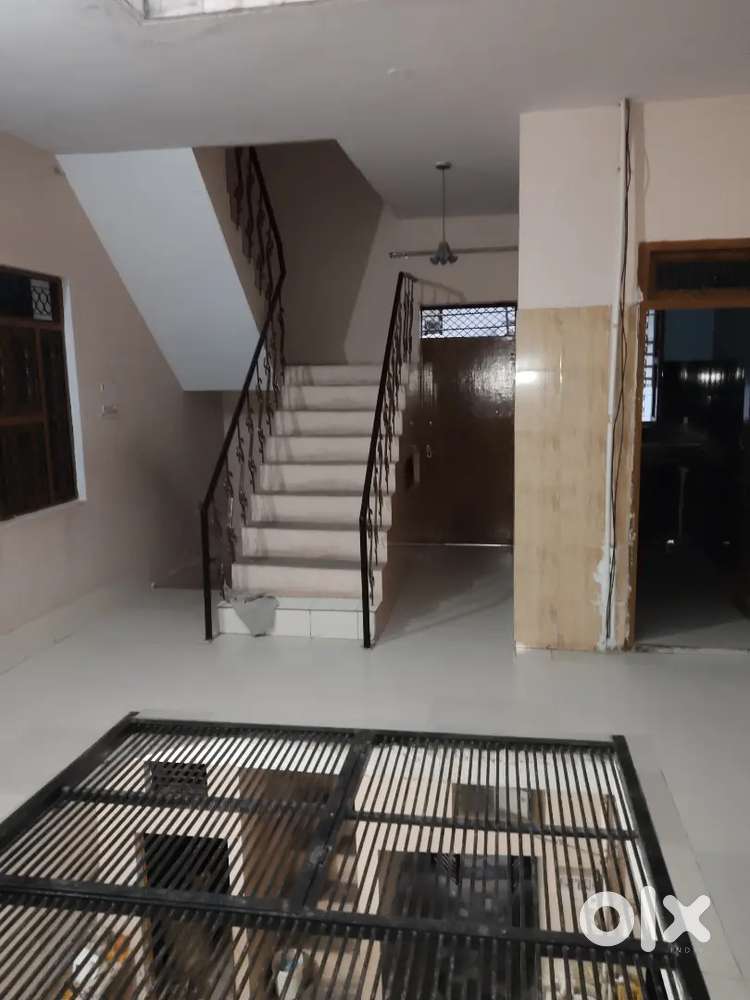 2 Room set & Singal Room Available