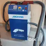 Butta and thread cutting machine