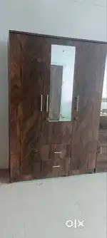 NEW 3 DOOR WARDROBE IN JUNGLE AVAILABLE WITH DELIVERY OPTION