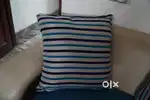 5 seater sofa set with 5 big confortable cushions