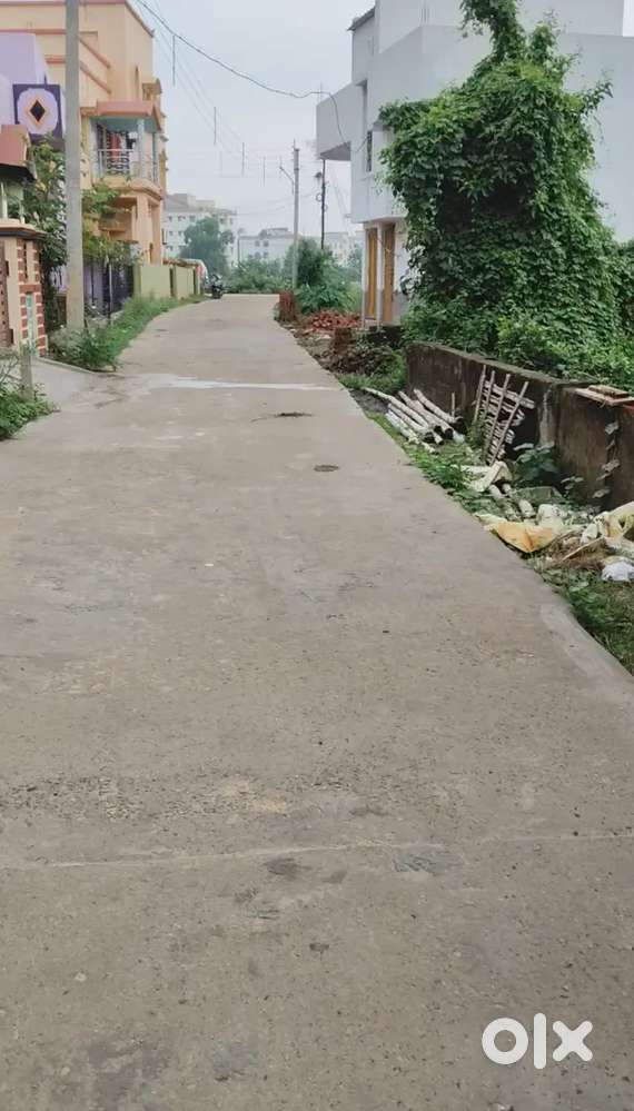 2 KATA 3 KATA PLOT SALE 10.50/per kata (FULJHORE BIDHAN PARK )