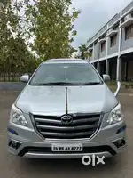 Toyota Innova 2012