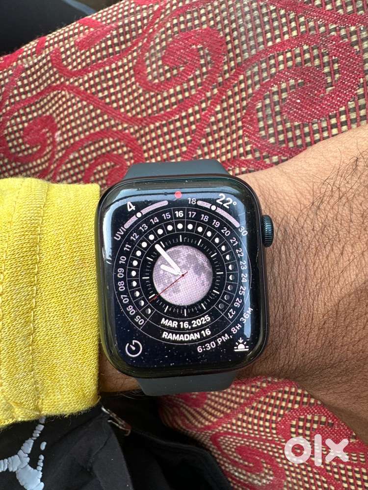 I watch  9