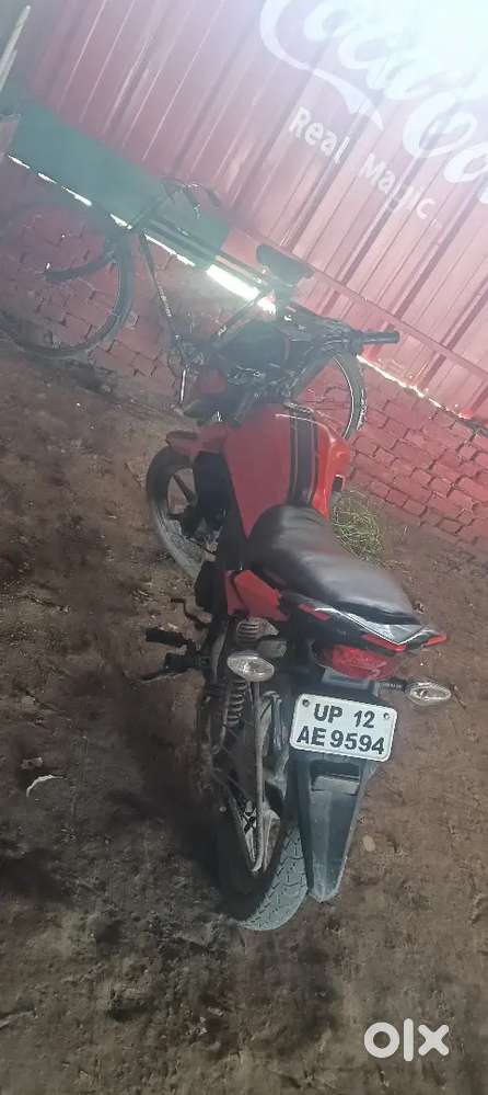 Bike bechni hai
