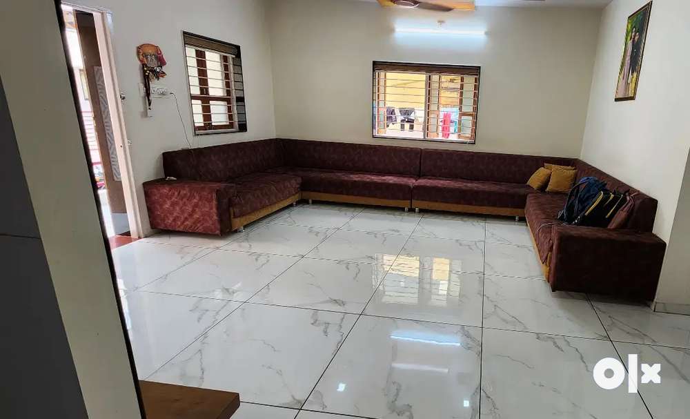 3 bhk banglow fully furnished with extra space