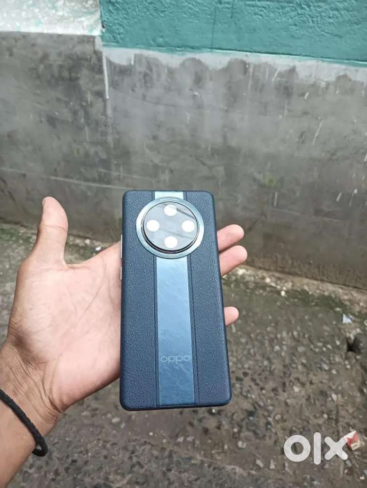 Oppo f27 pro+ 8 ram ..128