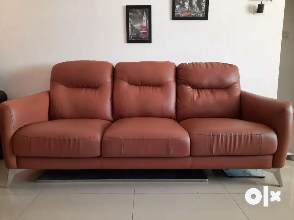 3+2 Leather Sofa from Trendz Brand