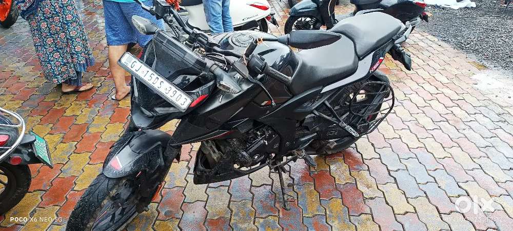 Bajaj n160 well condition
