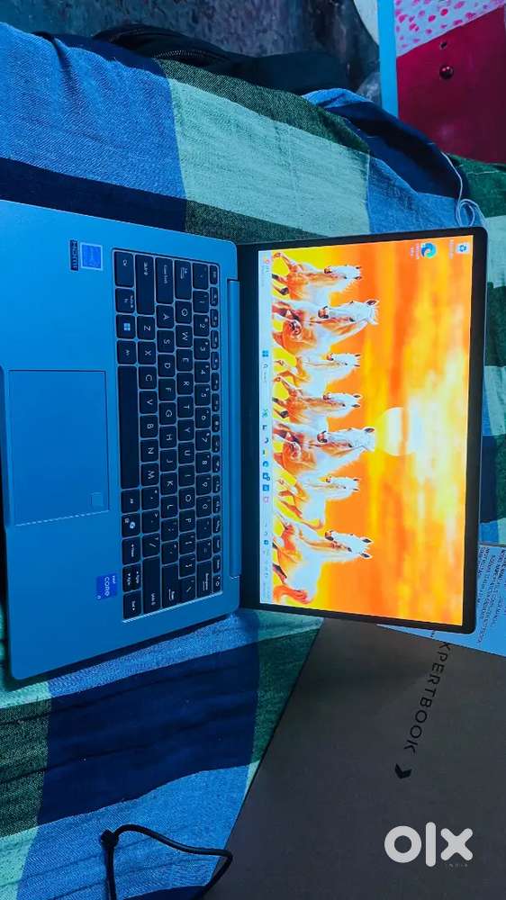 Asus experte book