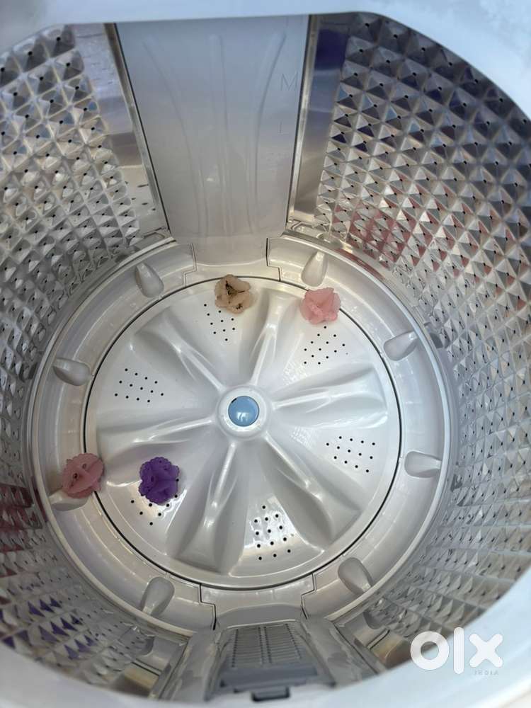 Top‑Load Washing Machine  Excellent Condition  2023 Model