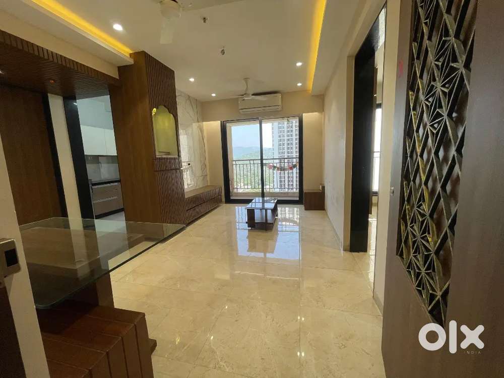 1Bhk Lavish Furnished Flat for Rent,Touch to  Western express highway