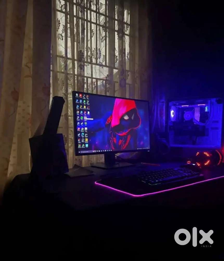 Gaming pc(cpu and monitor)
