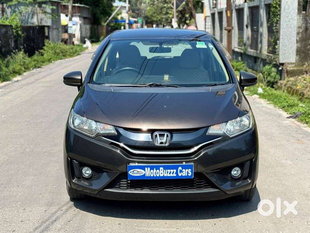 Honda Jazz V MT Privilege, 2018, Petrol
